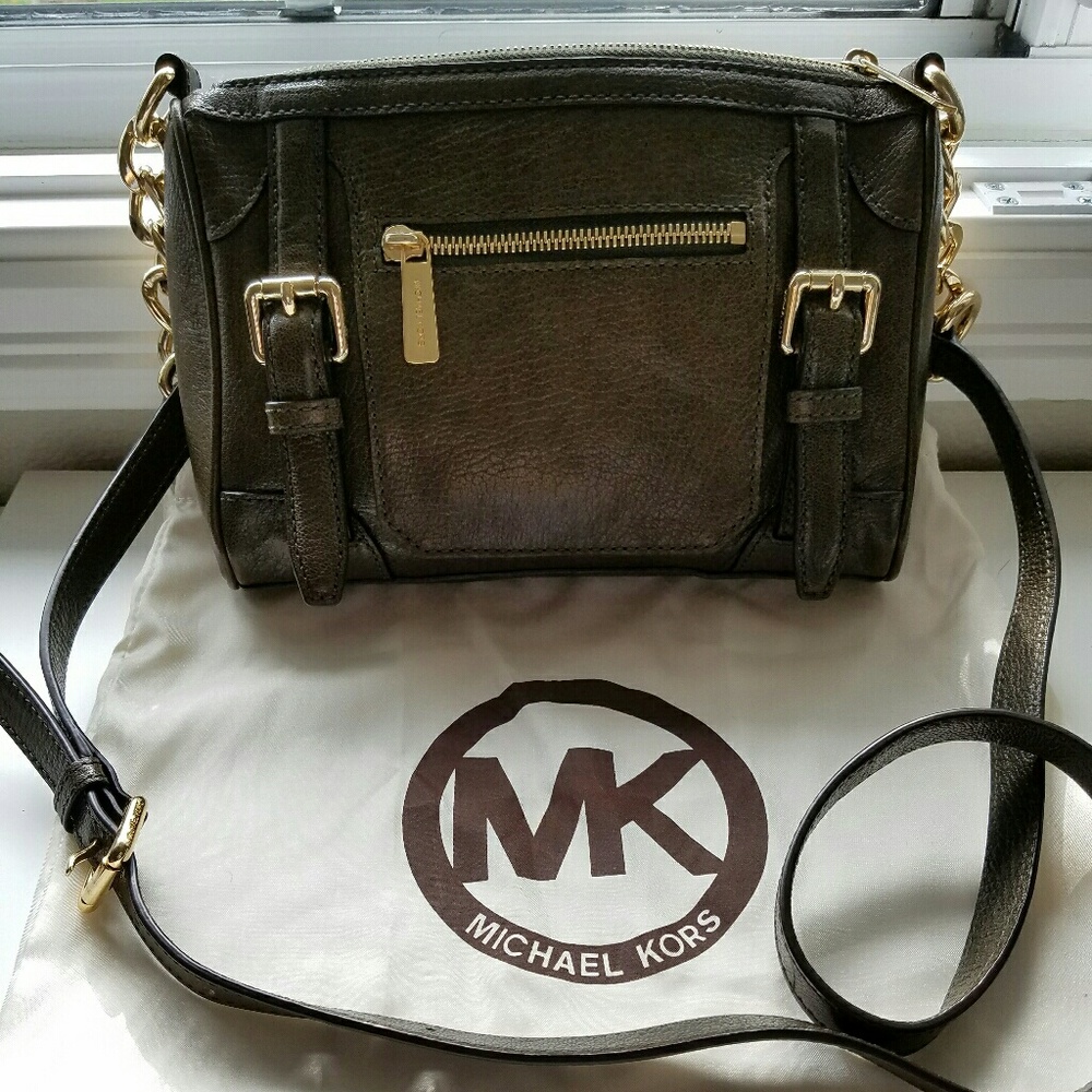 Michael Kors crossbody purse